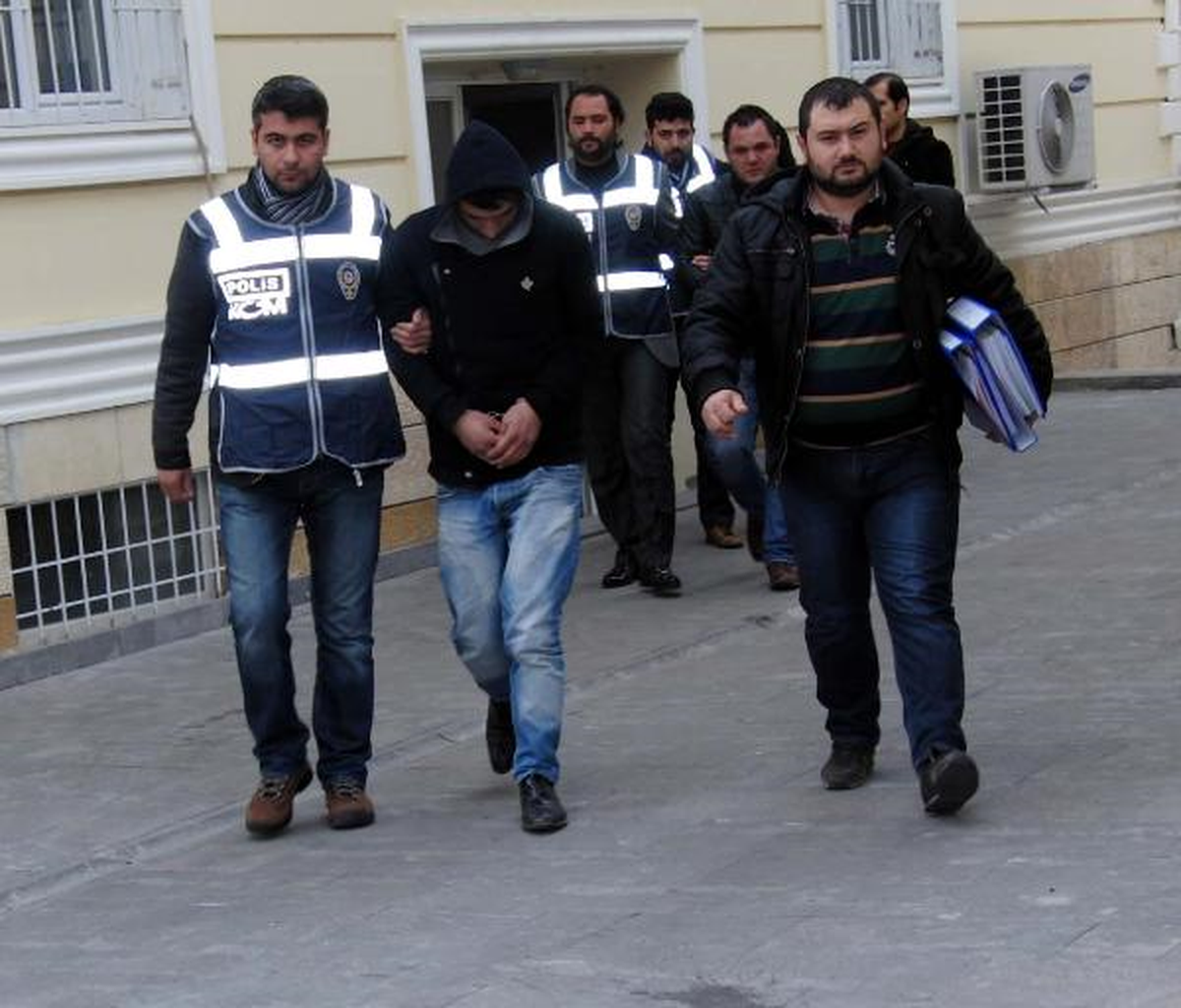 Kahramanmaraş\'ta Torbacı Operasyonu: 2 Tutuklama