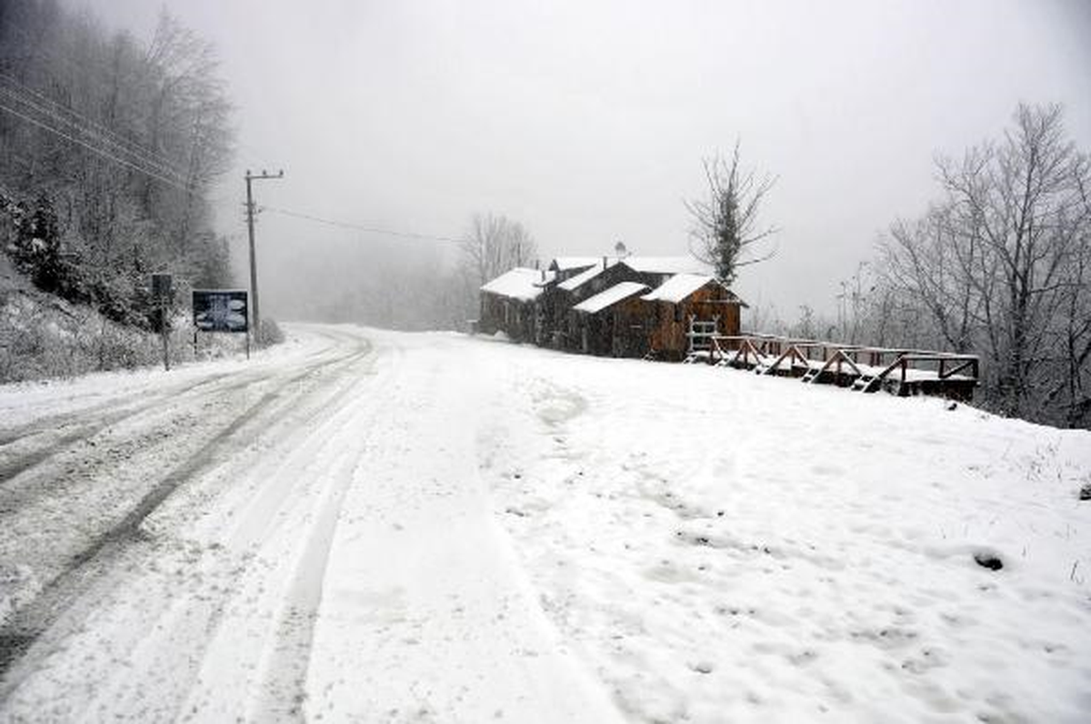 Kartepe\'de Yoğun Kar Yağışı