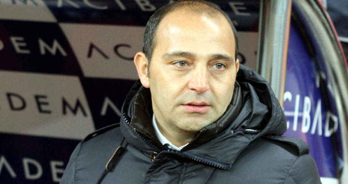 "Kırmızı Kart Planları Alt Üst Etti"