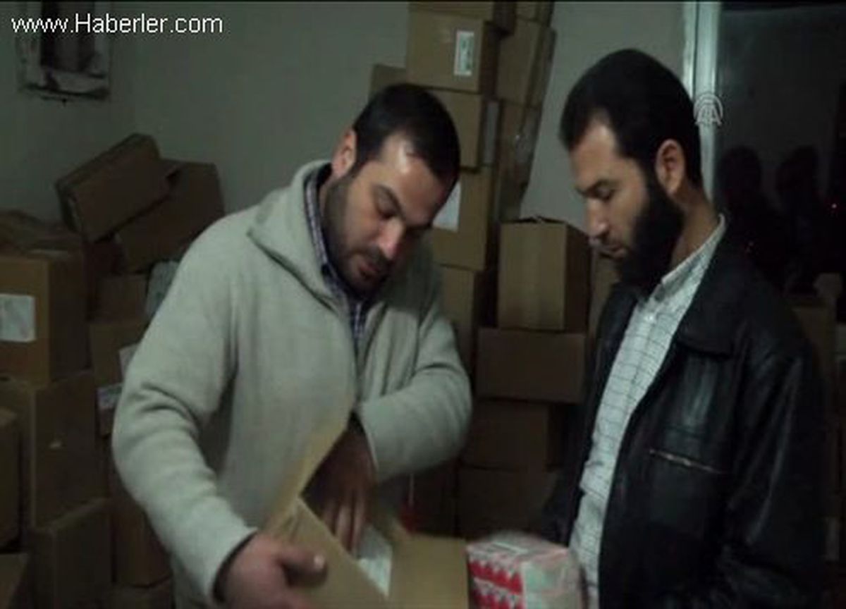 Libyalı İş Adamlarından Suriye İçin Yardım Malzemesi