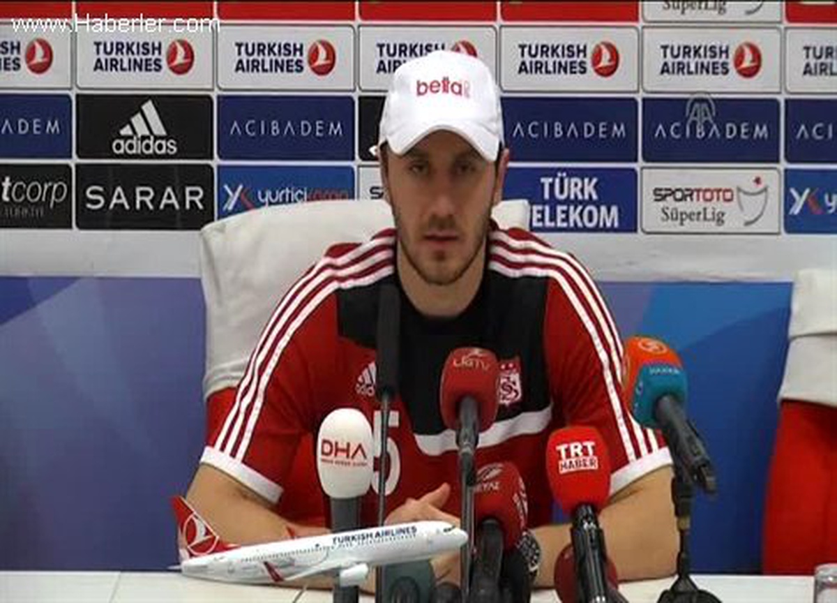 Kaleci Çelikay: Aldığımız Bir Puan Sevindirici