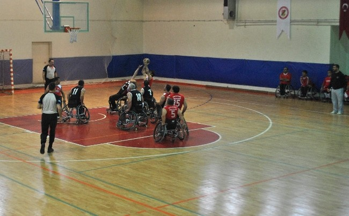 Malatya Engelli Basketçiler Galip