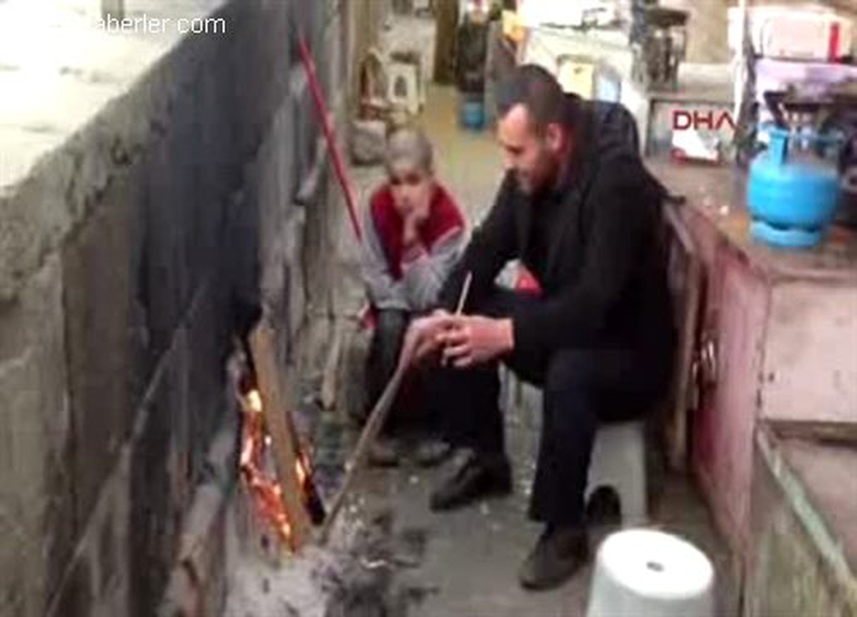 Muş Dışarıda Çalışanların Soğuk Çilesi