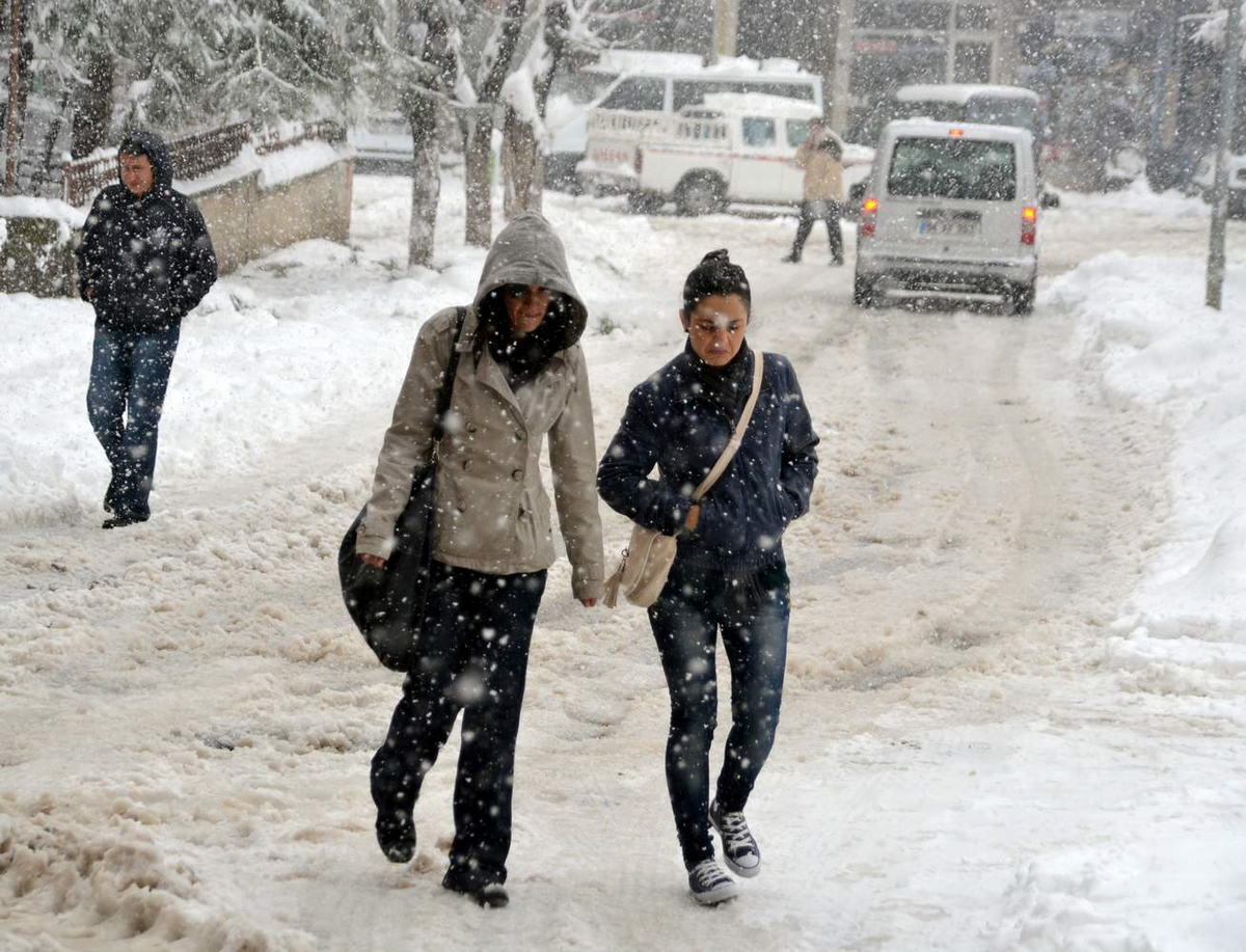 Siirt\'e Kar Allarımı Verildi