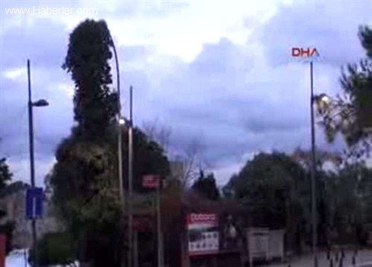 Şile\'de Şiddetli Rüzgar Etkili Oluyor