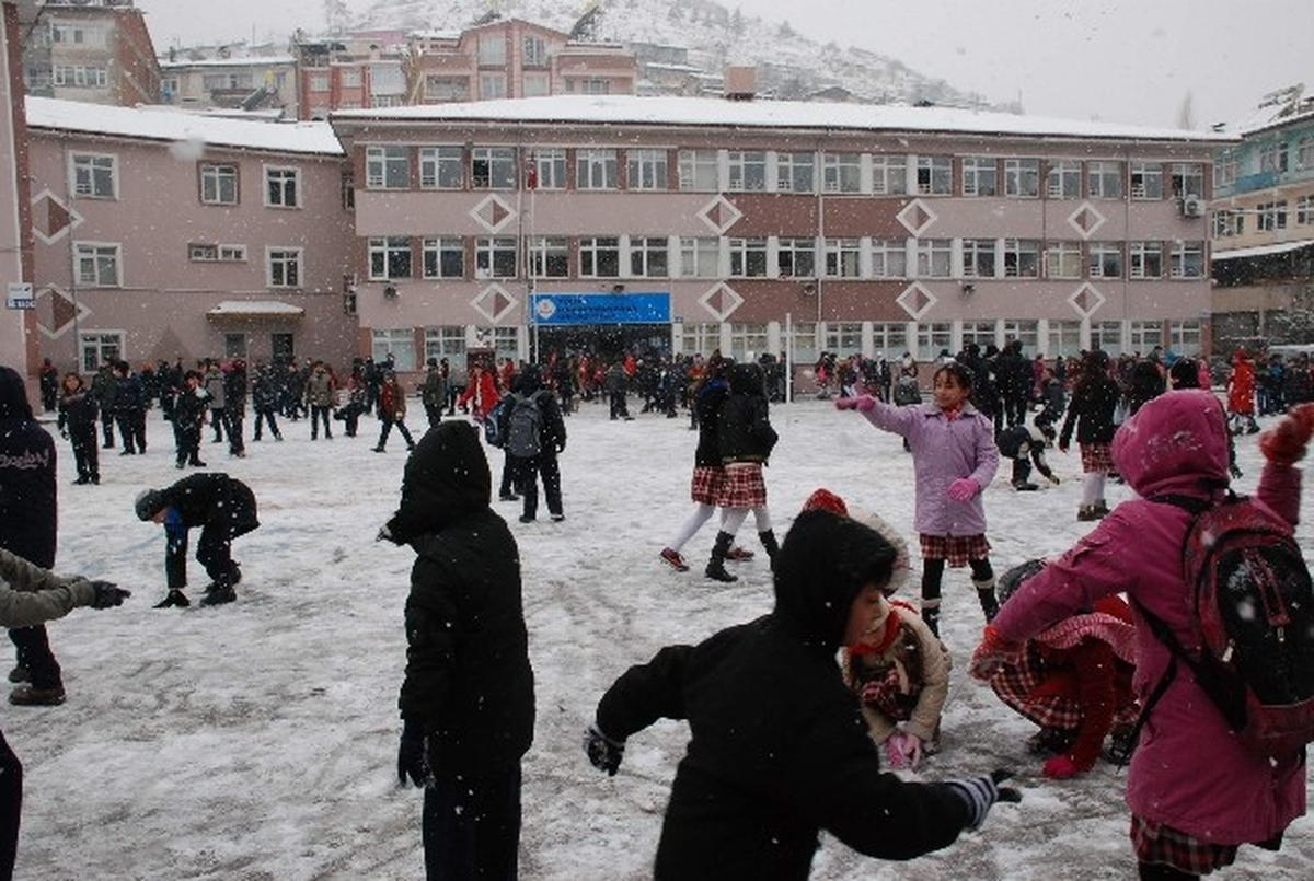 Tokat\'ta 3 İlçede Kar Tatili