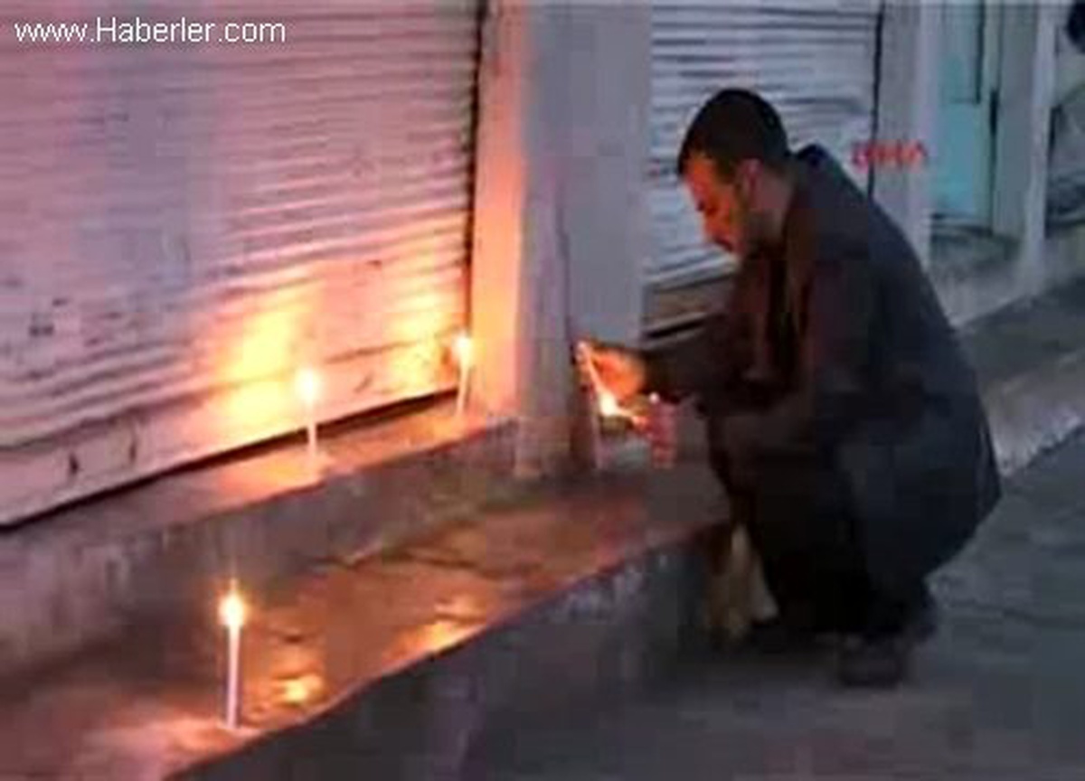 Tuzhurmatu\'da Hayatını Kaybeden 15 Türkmen Anıldı