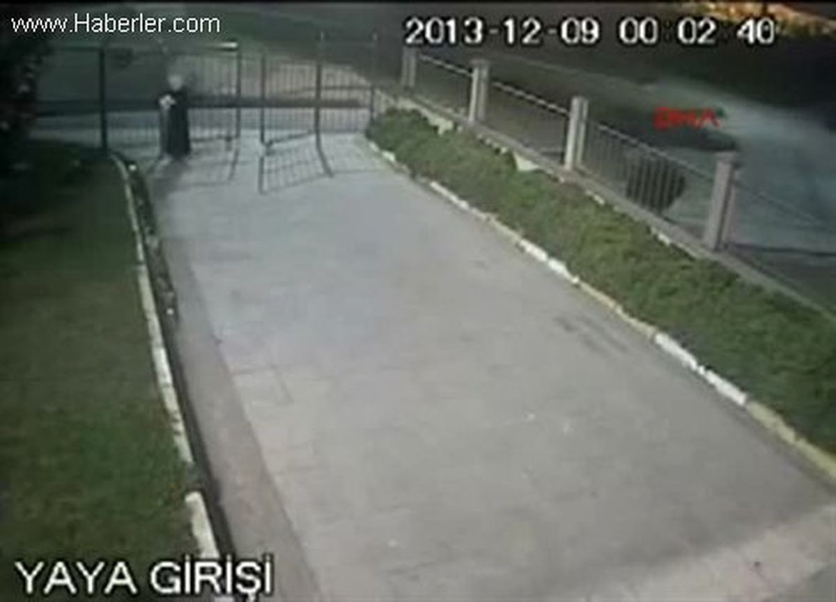 Yeni Doğan Bebeğin Terk Edilişi Kameraya Yansıdı