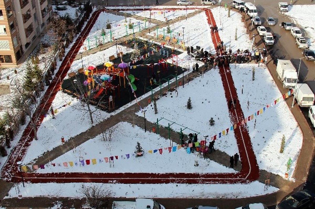 Yeni Yaşama Yolculuğun Simgesi, Çankaya\'da Açıldı