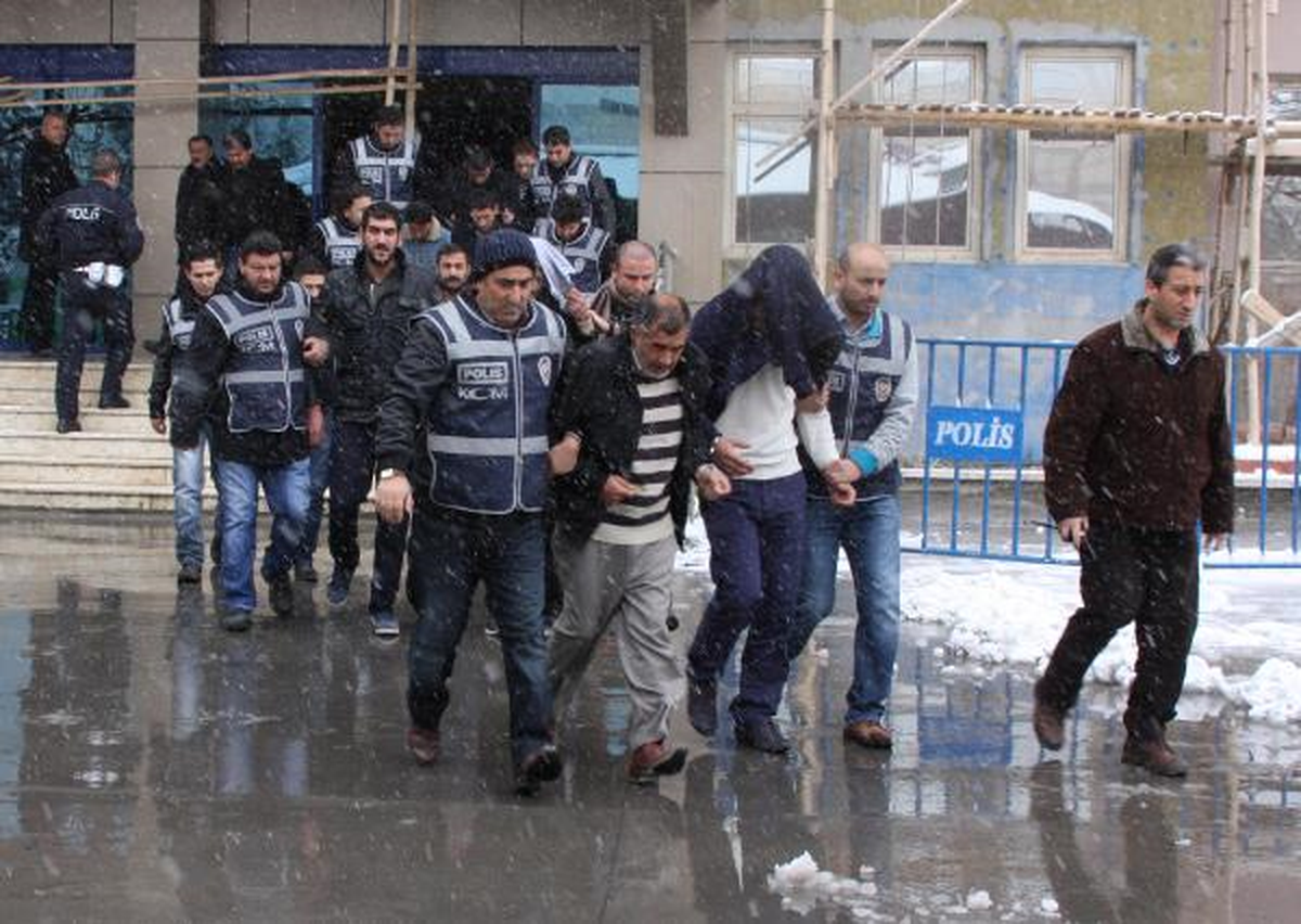 3 İlde Uyuşturucu Operasyonu: 10 Gözaltı
