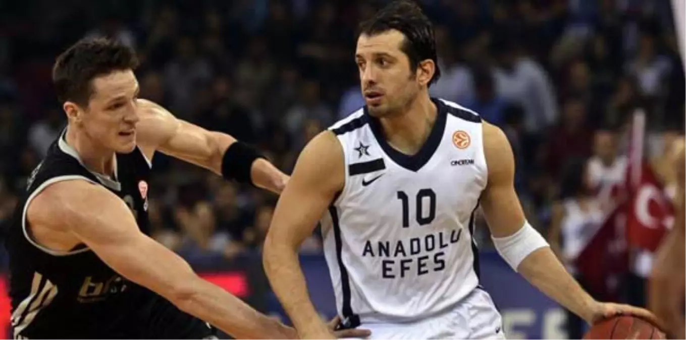 Anadolu Efes ile Zalgiris Kaunas 10. Randevuda