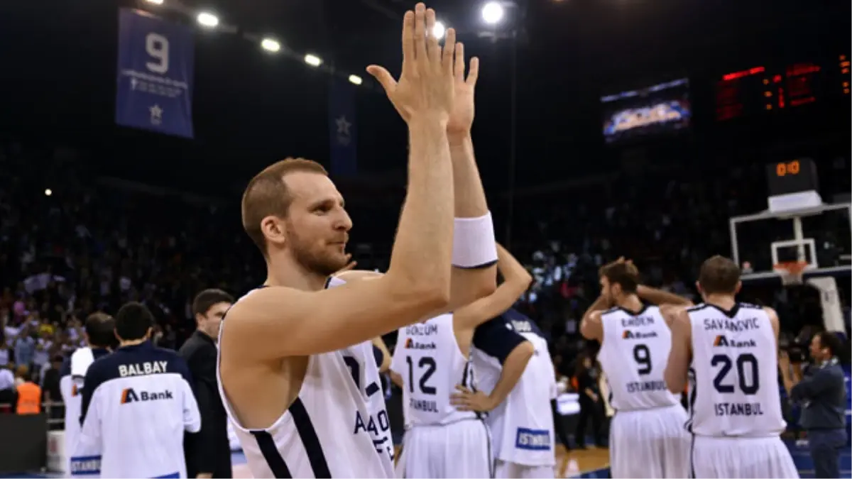 Anadolu Efes, Litvanya\'da Tur Peşinde