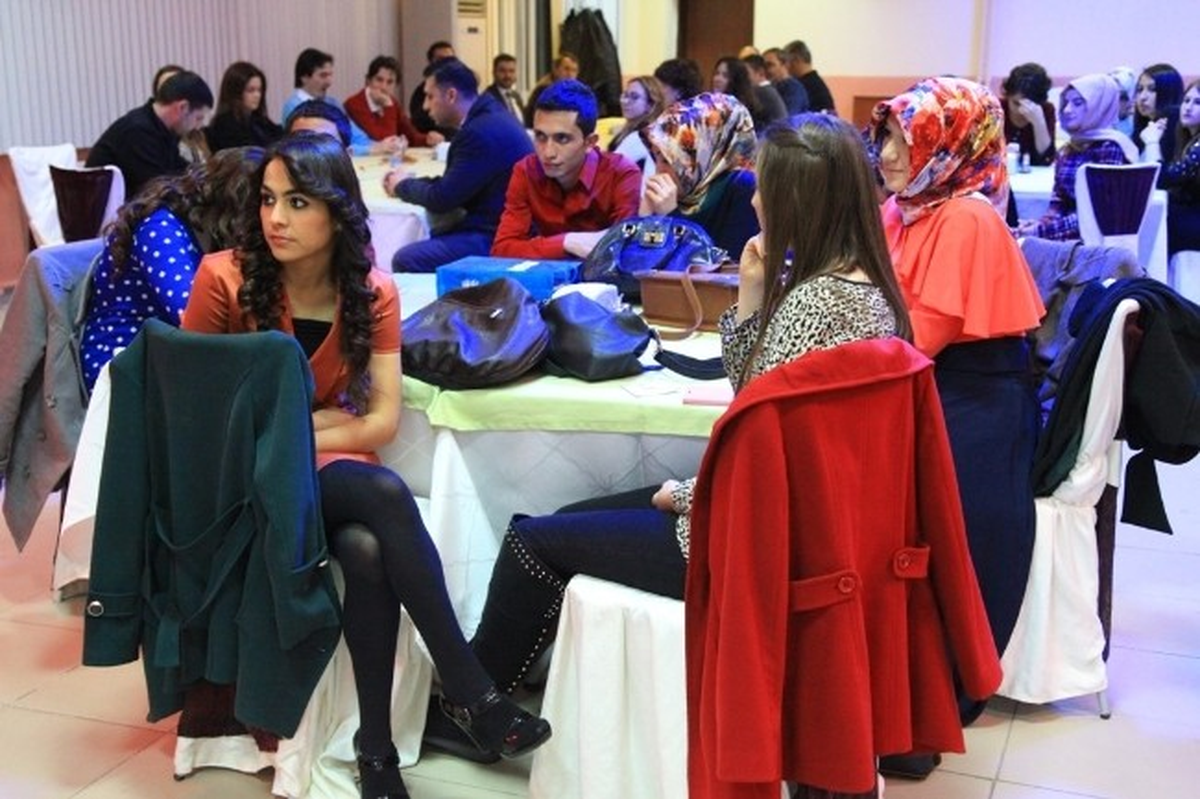 Asü Matematik Öğrencileri Tanışma Toplantısında Buluştu