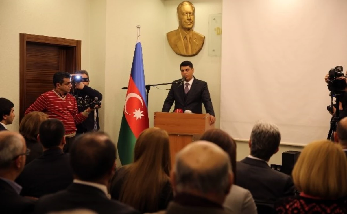Azerbaycan Kars Başkonsolosluğu\'ndan Arü\'lü Öğrencilere Ödül