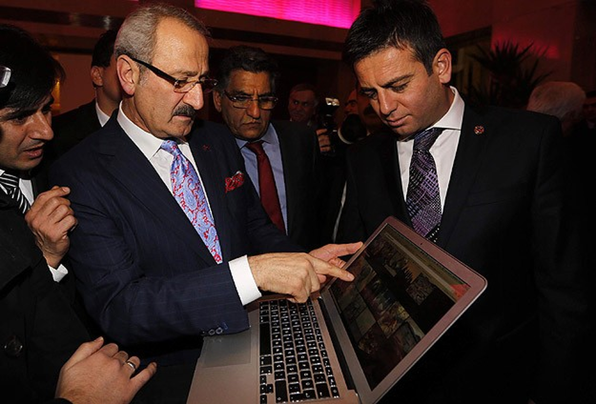 Bakan Müezzinoğlu, Aa\'nın Yılın Fotoğrafları Oylamasına Katıldı