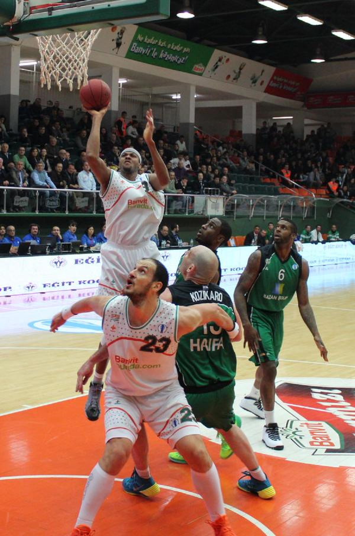 Banvit: 95 Maccabi Haifa: 76