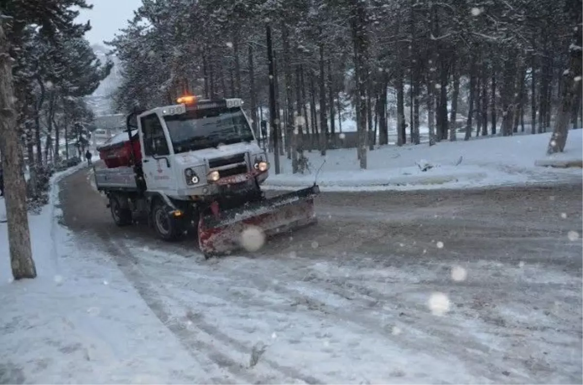 Bilecik\'te 169 Köy Yolu Ulaşıma Kapandı