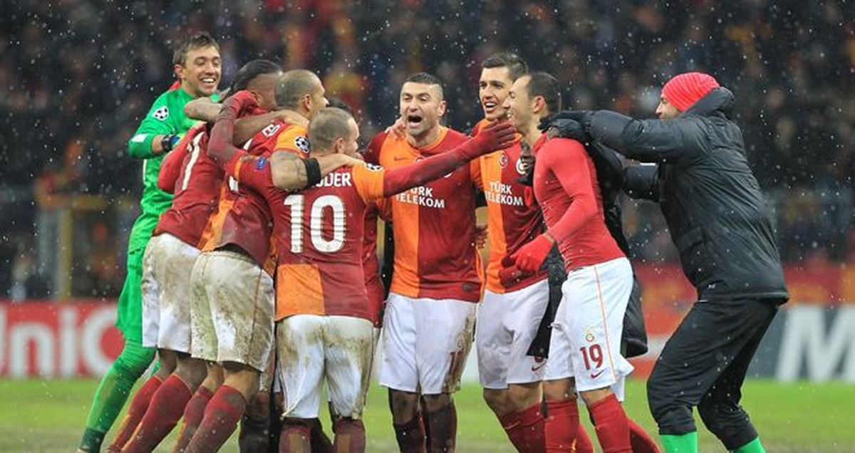 Galatasaray Avrupa\'nın En İyi 16 Takımı Arasında