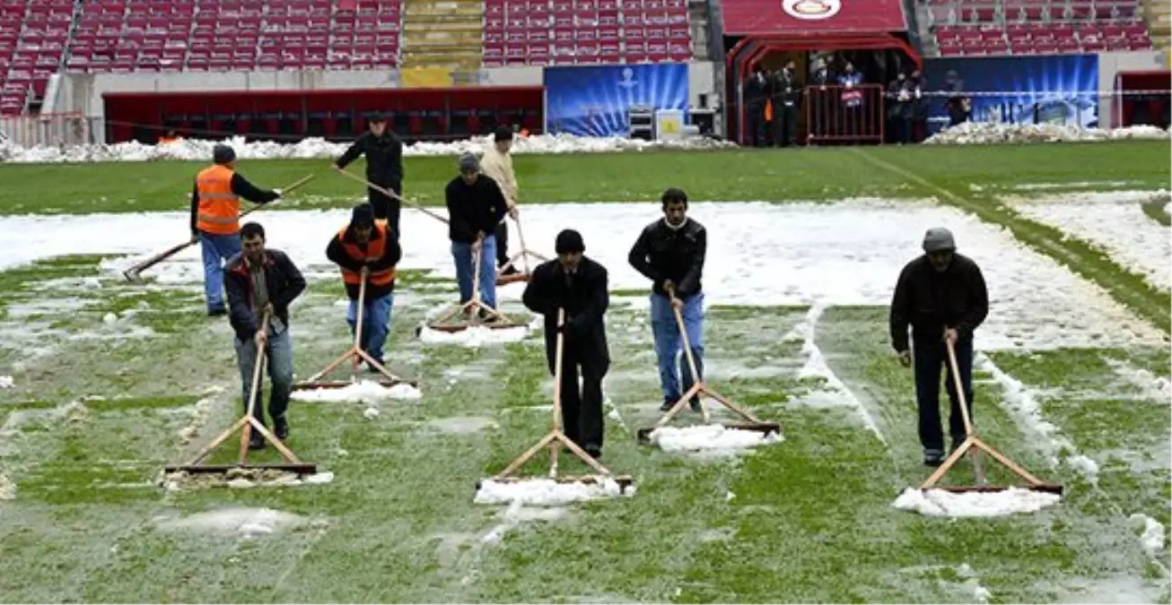 Galatasaray Balıkesir Maçını Arena\'da Oynamak İstemiyor