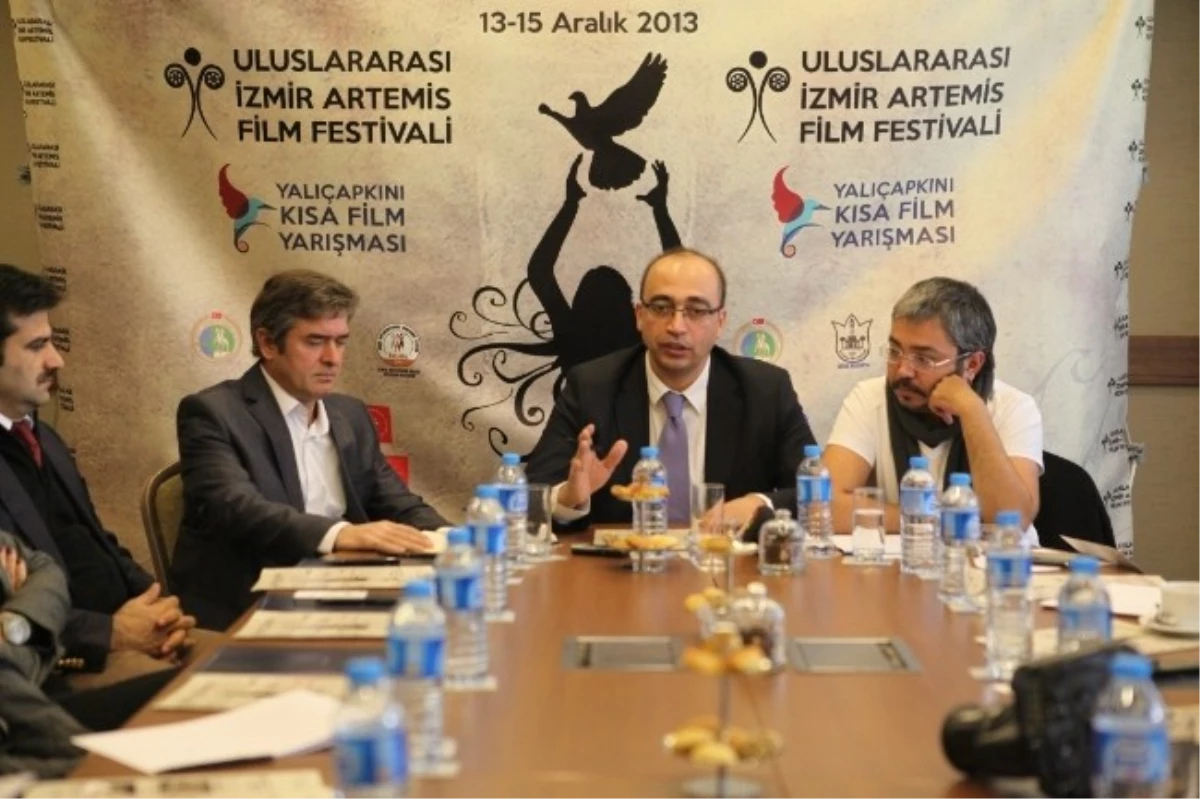 İzmir Uluslararası Artemis Film Festivali Başkanı Muammer Sarıkaya Açıklaması