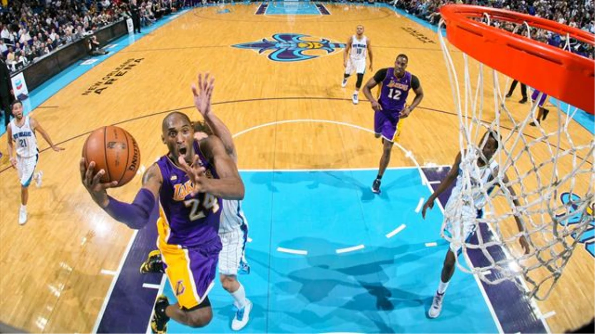 Kobe 20 Attı Ama Lakers Yenildi