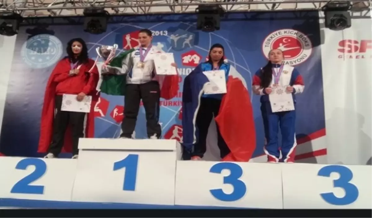 Sancaktepeli Sporcu Hamdüsena Çınar Dünya İkincisi