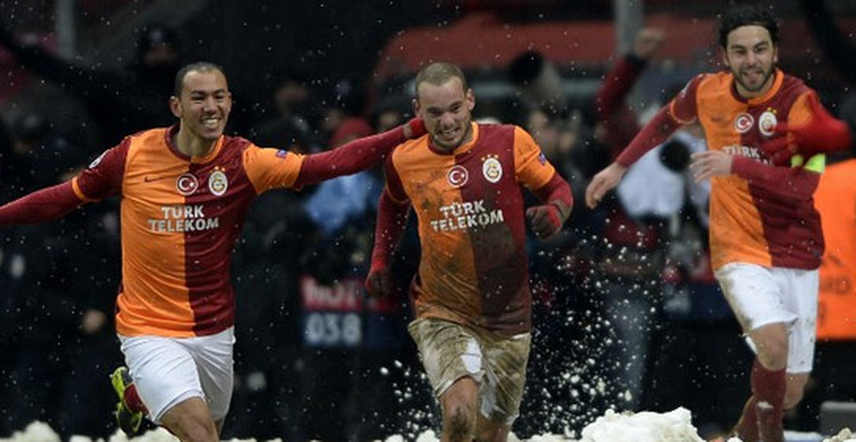 Sneijder Attı Galatasaray'ın Hisseleri Yüzde 6 Yükseldi