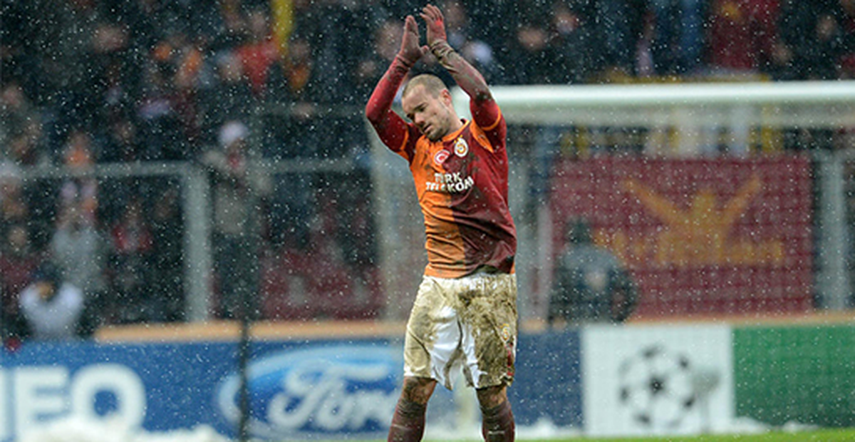 Sneijder: Manchester United İddialarından Haberim Yok