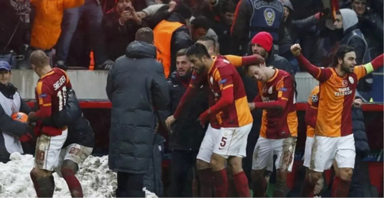 TFF Galatasaray\'ı Başarısından Dolayı Tebrik Etti