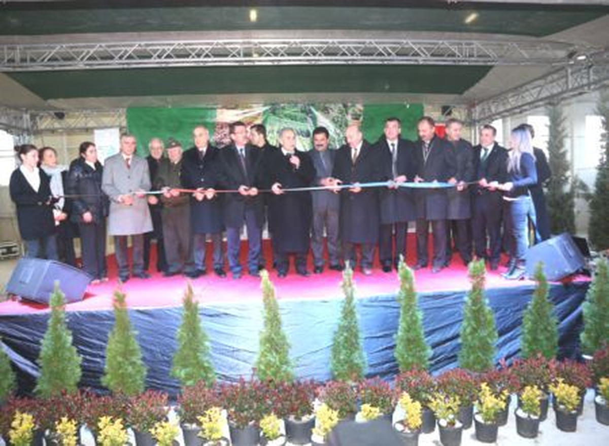 Türkiye\'nin İlk Fidan Borsası Sakarya\'da Açıldı