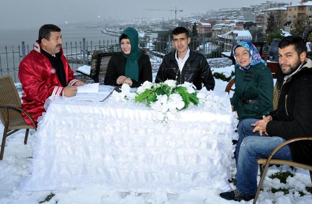 Unutulmaz Günde, Unutulmaz Nikah