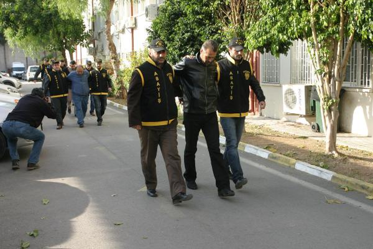 ABD\'li Askerlerin Üniformalarını Çalıp Satıyorlarmış