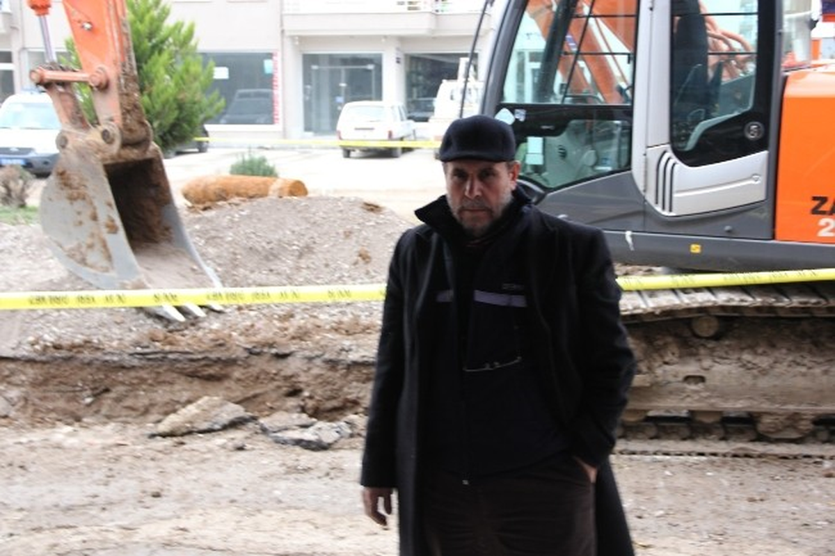 Çanakkale\'de 400 Kiloluk Mermi Mahalleliyi Tedirgin Etti