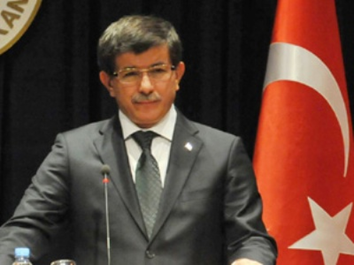 Davutoğlu: Öncelikli Hedefimiz Görüşme Ortamını Sağlamaktır