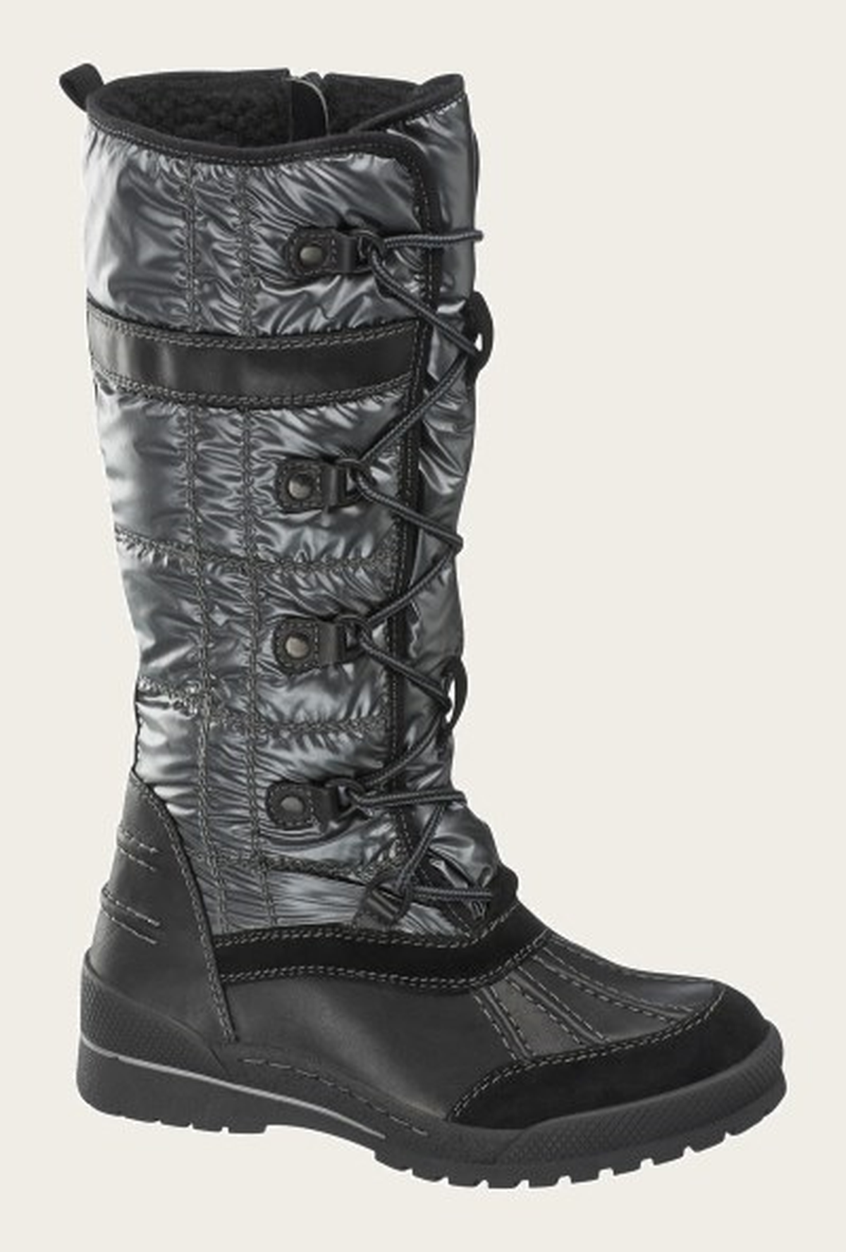 Deichmann ile Soğuk Kış Günleri Sıcacık Geçiyor