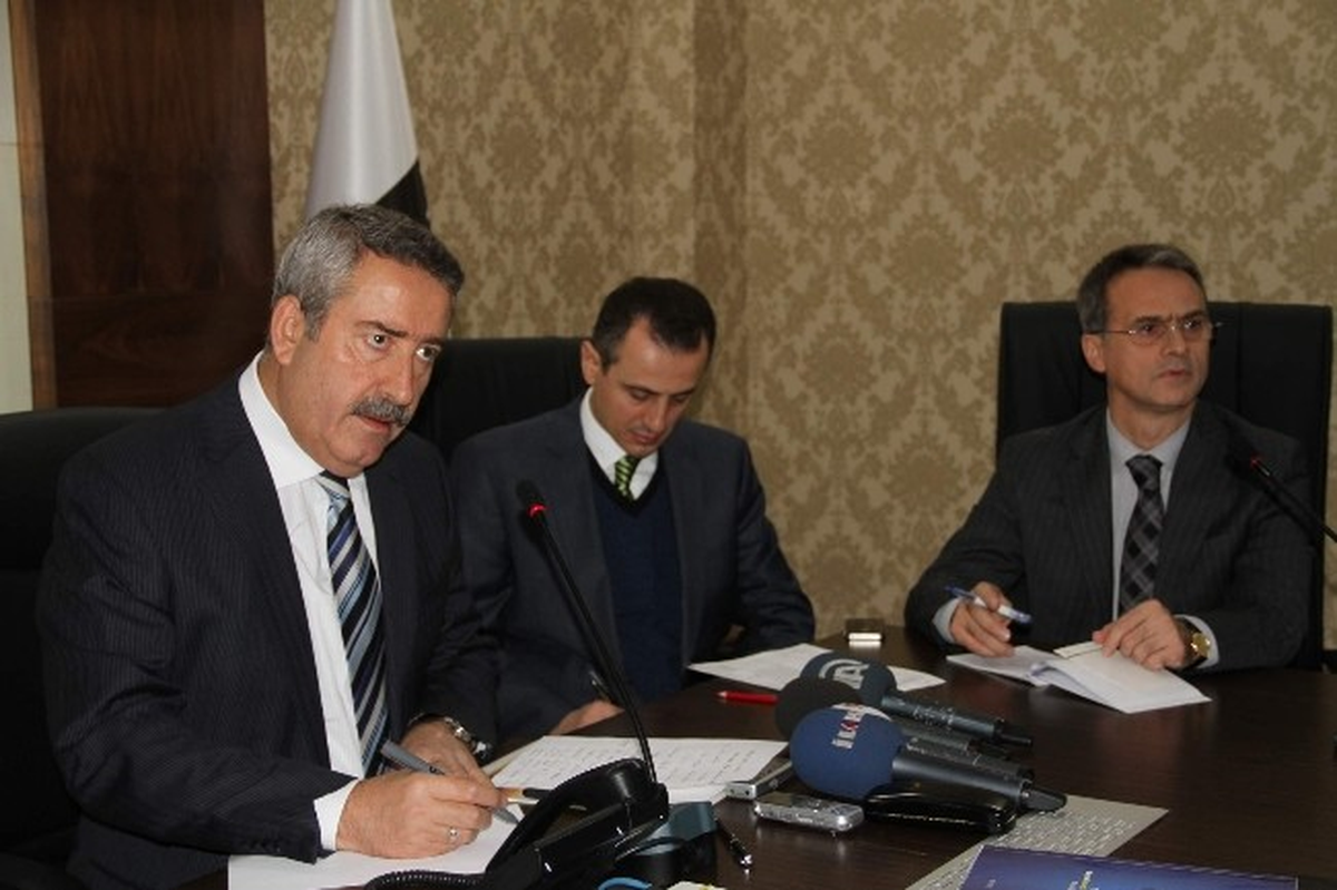 Diyarbakır Valisi Kıraç\'tan Karla Mücadele Açıklaması