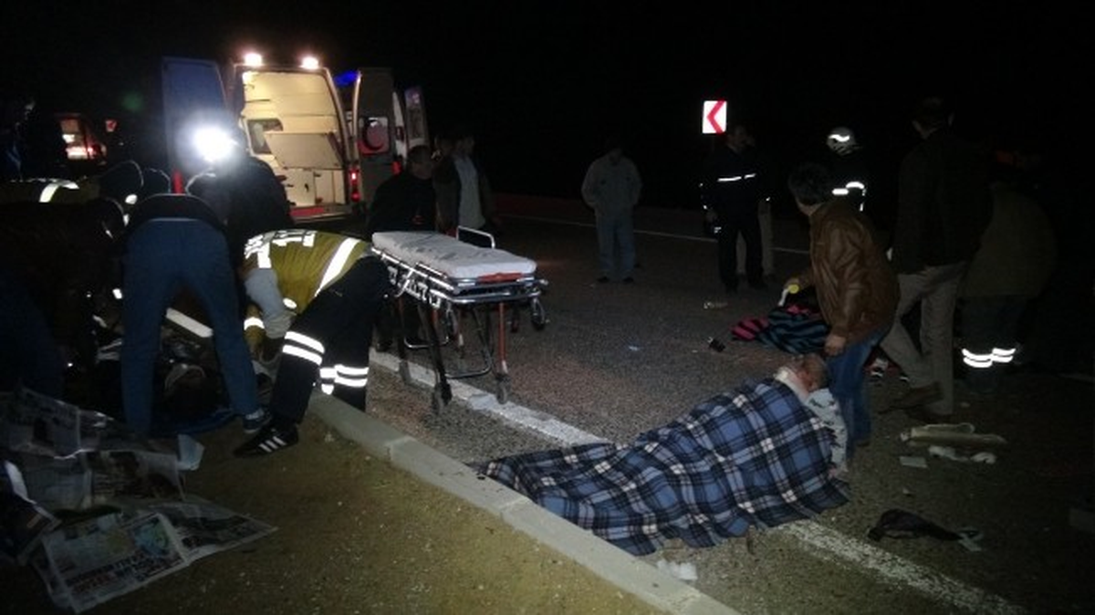 Donmak Üzere Olan Yaralıların İmdadına Sürücüler Yetişti