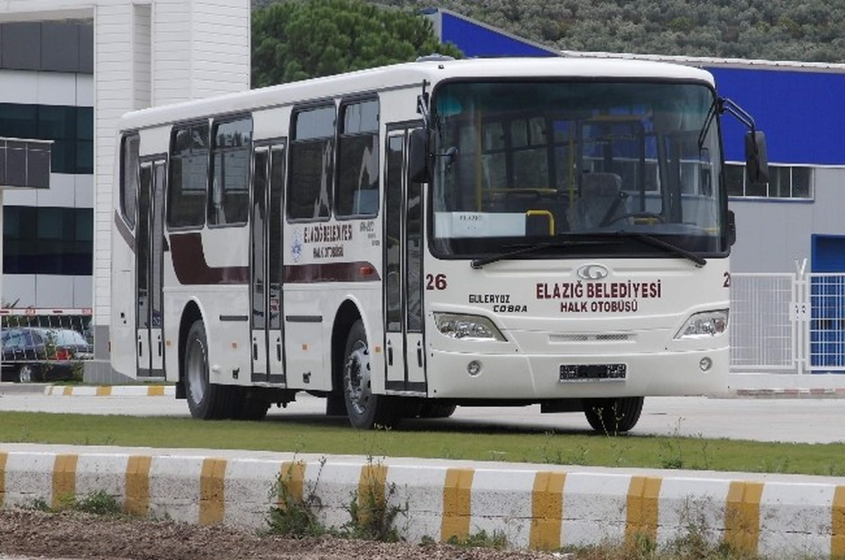 Elazığ Belediyesi Ulaşım Filosuna Yeni Araç Takviye Etti