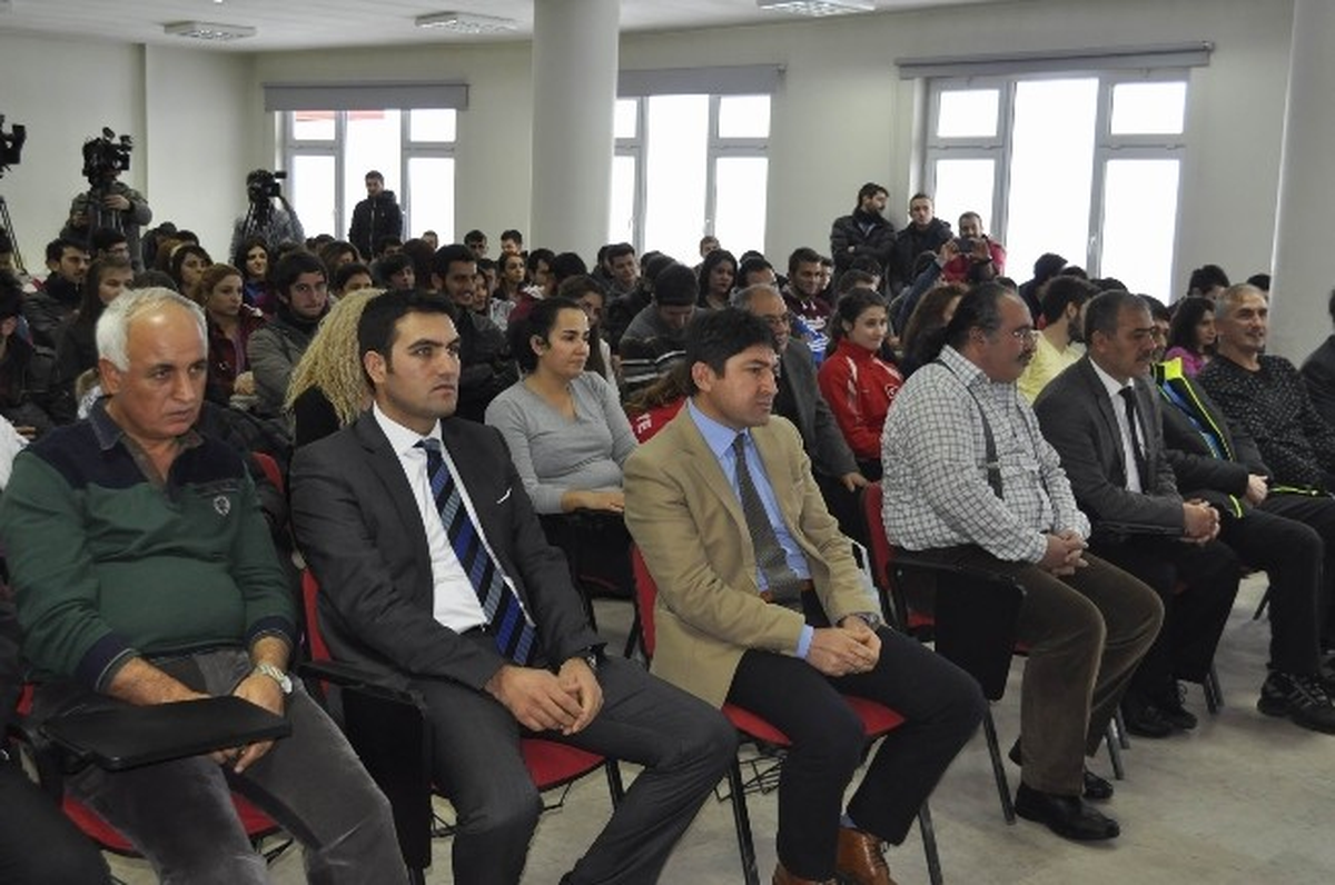 Erü Besyo, Başarılı Öğrencilerini Ödüllendirdi