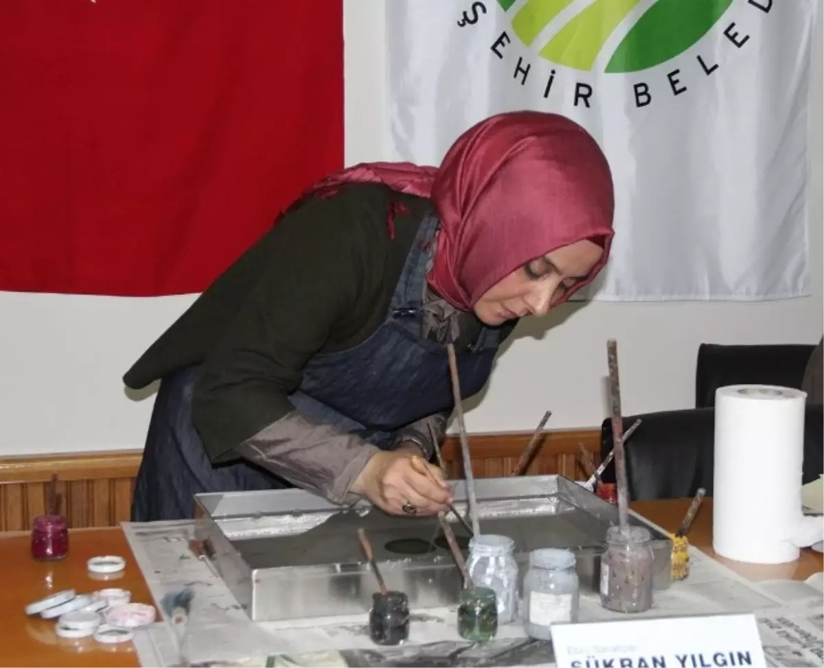 Geleneksel Sanatlar İhl'li Öğrencilerle Buluştu