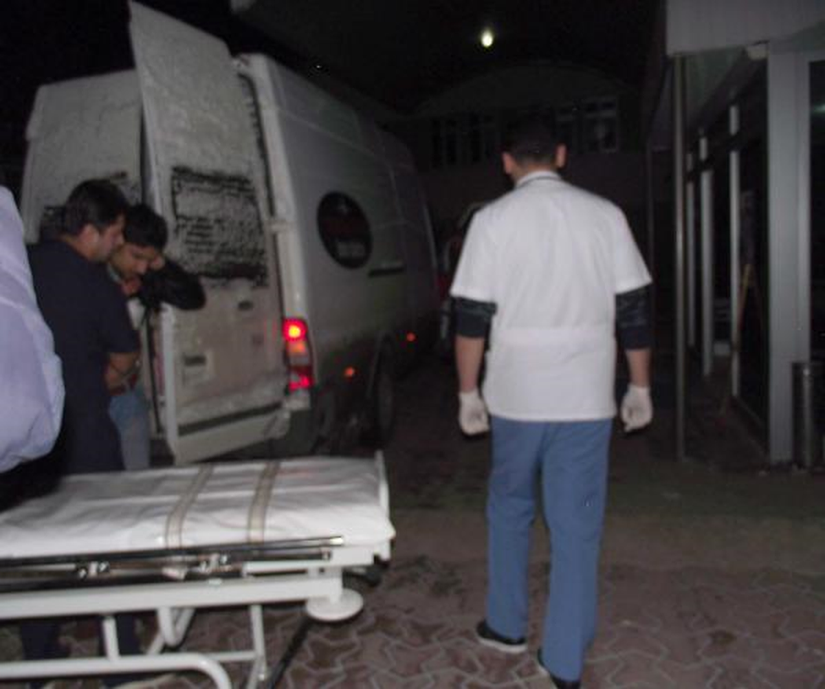 Gölbaşı\'da Otomobil Devrildi: 4 Yaralı