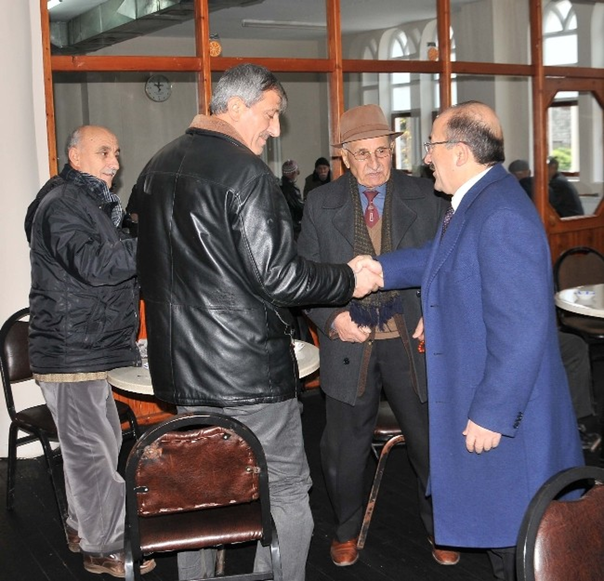 Gümrükçüoğlu Mahalle Ziyaretlerini Sürdürüyor