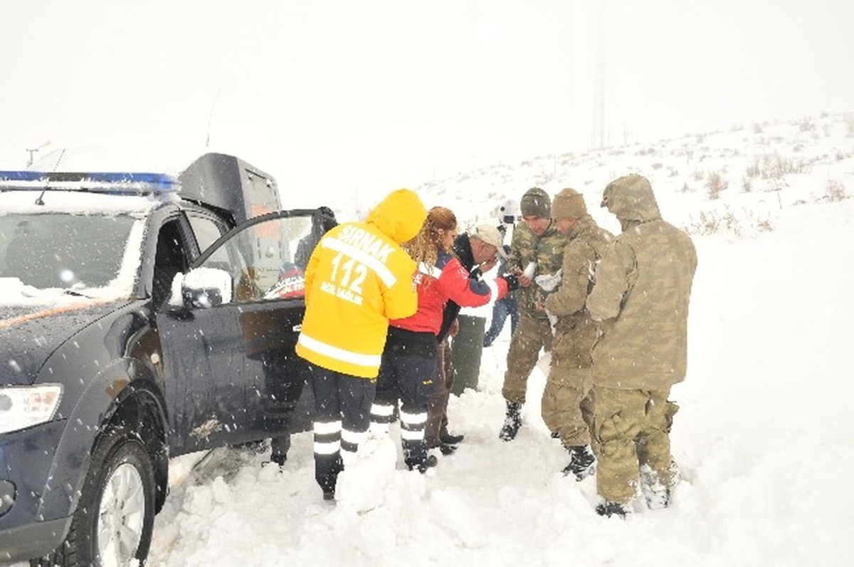 Şırnak\'ta Hamile Kadının Yardımına UMKE Yetişti