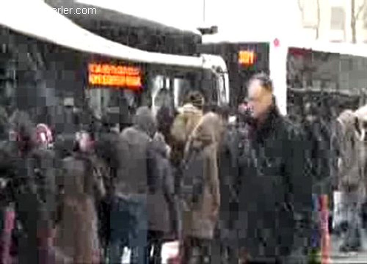 İstanbul\'da Kar Manzarası