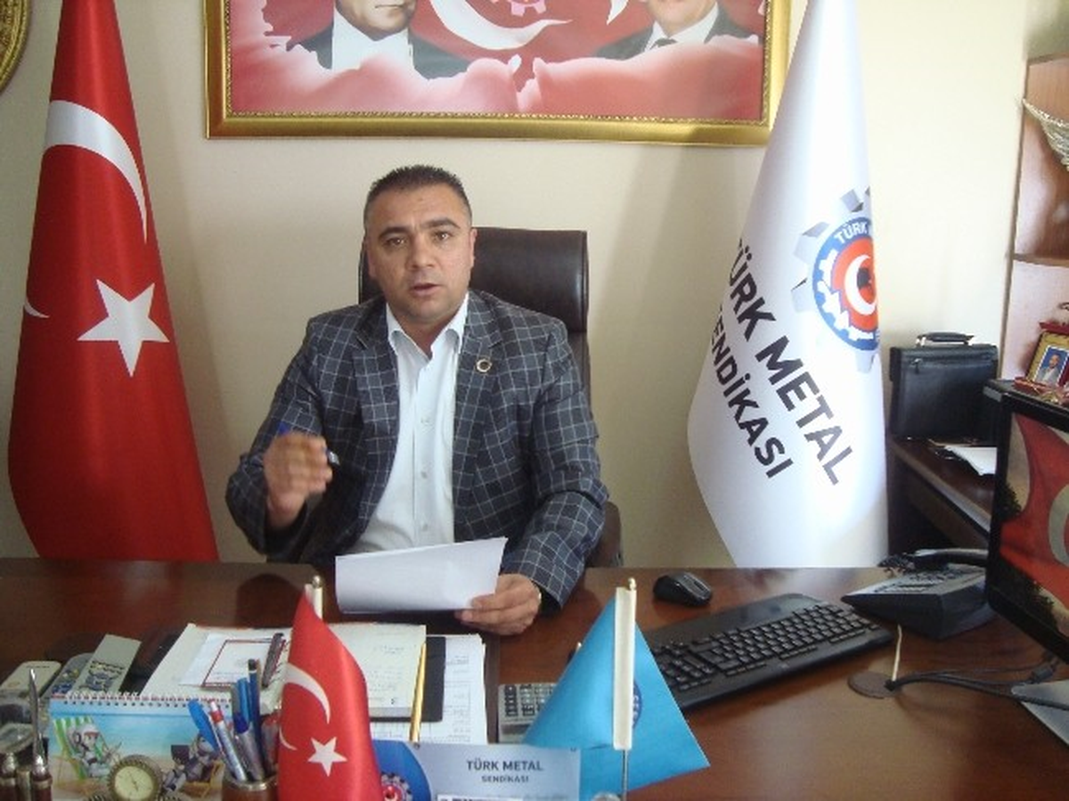 Koçak, "Asgari Ücret Zammı Bir Simit Parası Bile Değil"