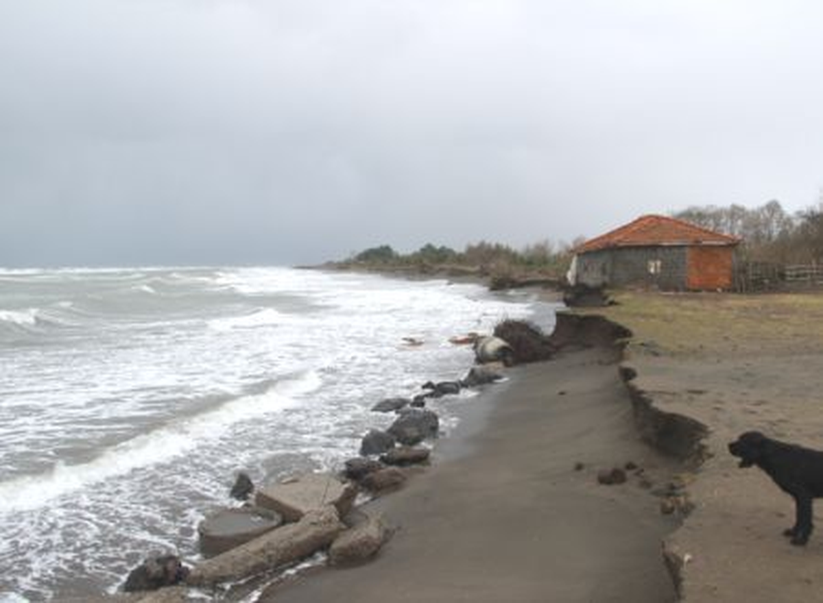 Köylüler Karadeniz\'in Dalgalarından Tedirgin