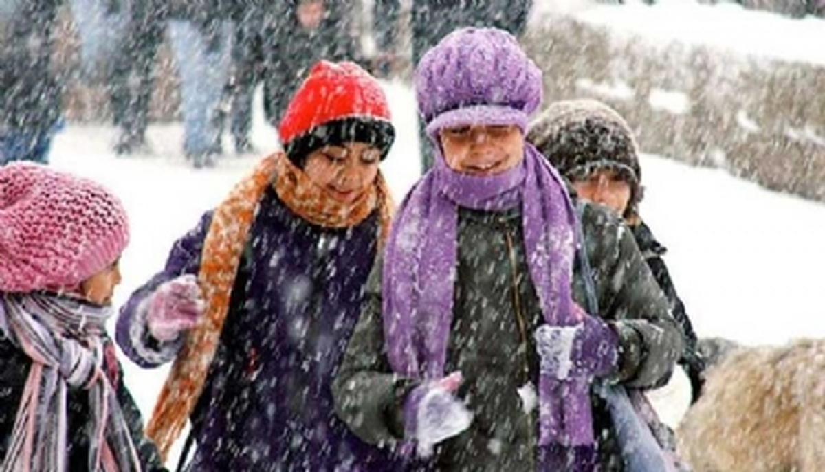 Kozluk\'ta Kar Yağışı