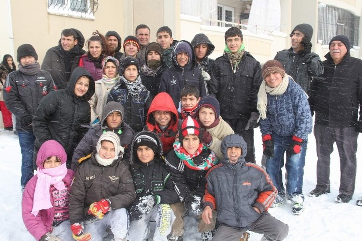 Kurumlar Arası Anlaşmazlık 4 Bin Kişiyi Soğukta Bıraktı