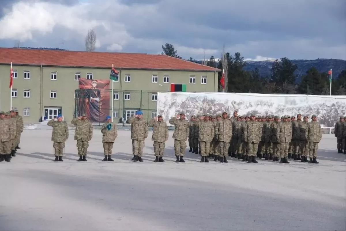 Libyalı Askerler Eksi 5 Derecede Eğitime Başladılar