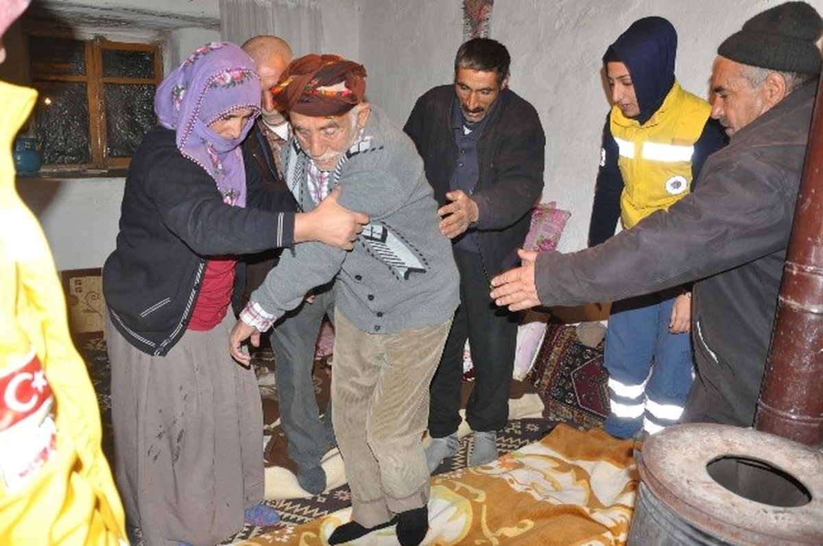 Muş\'ta Hasta Kurtarma Operasyonu